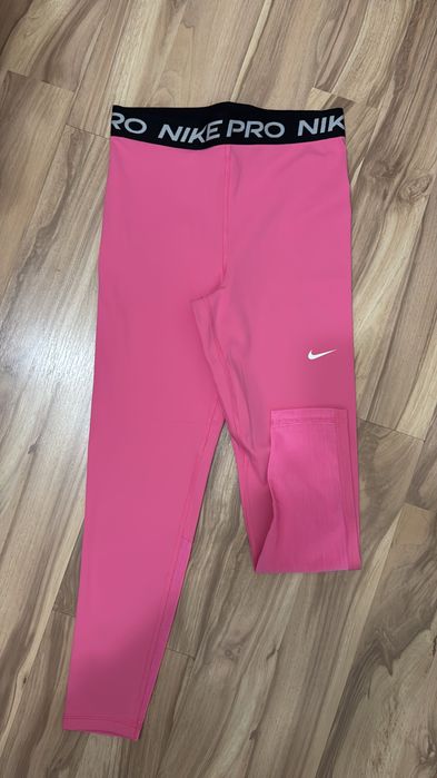 Дамски клинове Nike