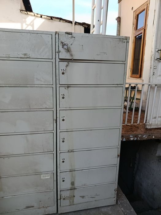 Продам металлический шкаф для инструмента .  вещей для хранения оружия