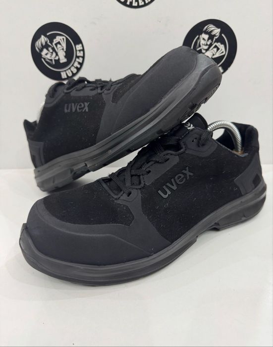 Мъжки обувки UVEX . Номер 40