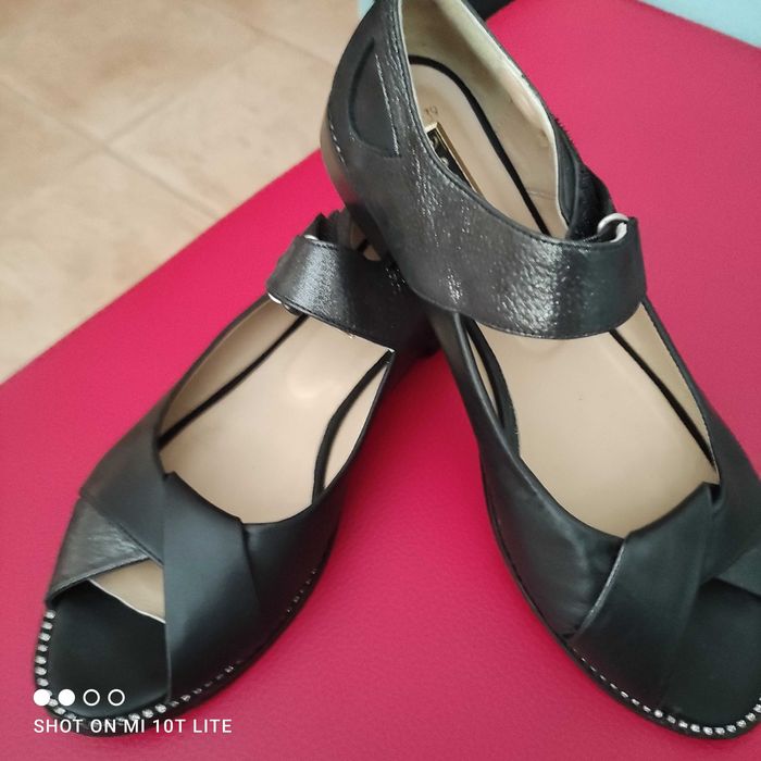 Ест. кожа 39 номер