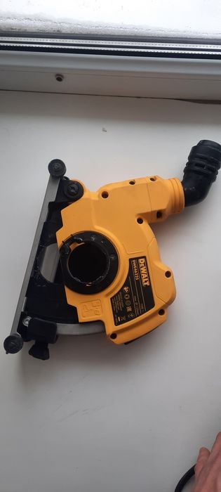 Штроборез DeWALT DWE46107
