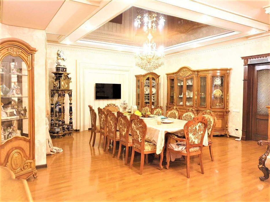 Сдаётся таунхаус  (участок) (Закрытый двор)