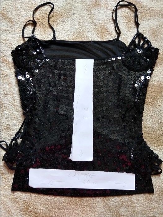 o bluza si o fusta de ocazie