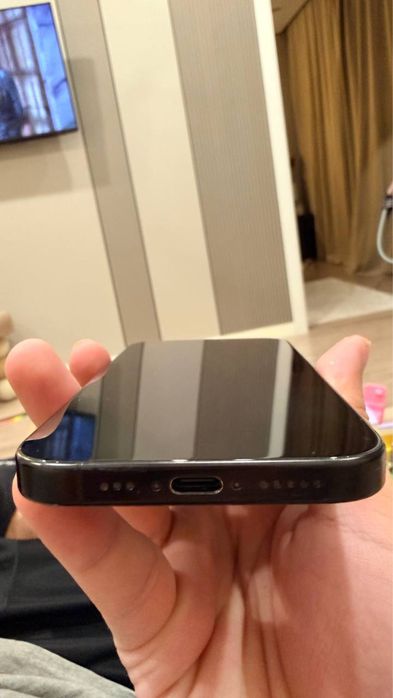 Iphone 16 pro, бу