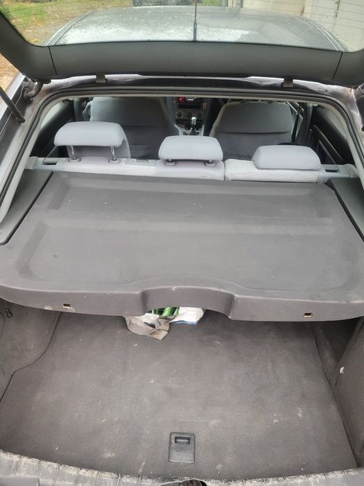 Опел Вктра С 2.0 DTI с десен волан