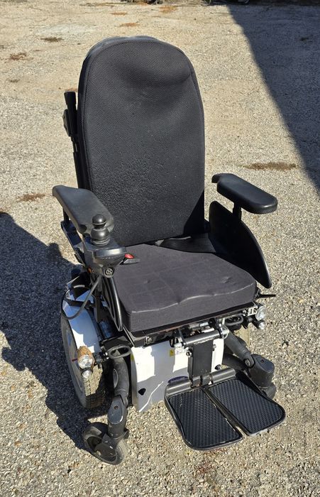 Електрическа инвалидна количка  INVACARE