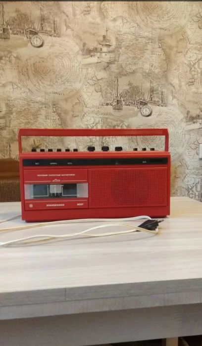 Продам магнитофон Электроника М-327