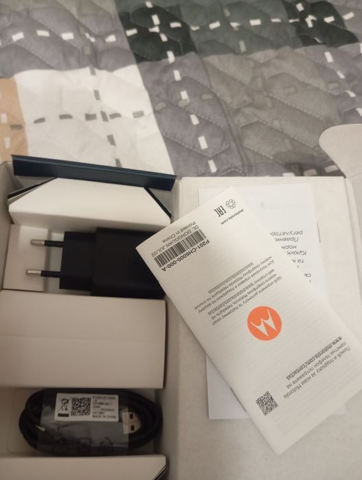 Смартфон Motorola E32s 4/64GB Misty Silver