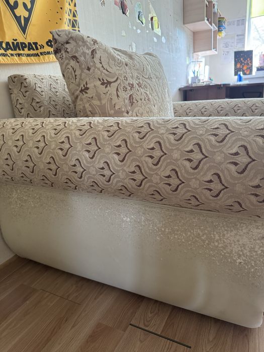 Продам кресло бу