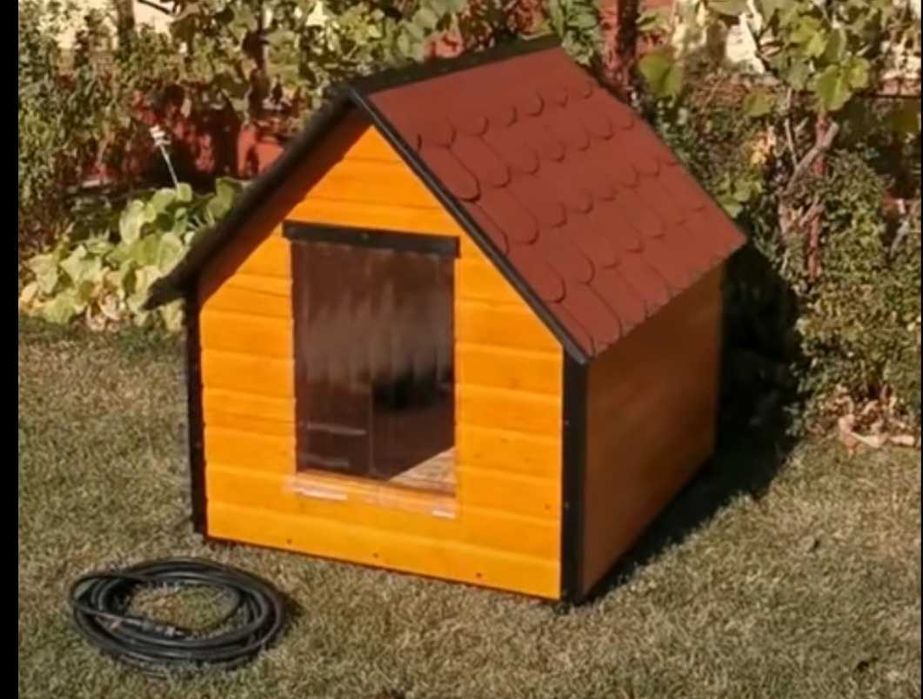 Vând căsuțe pentru Căței