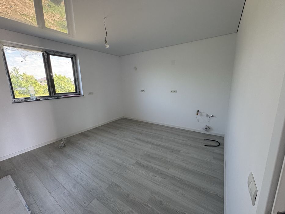 Apartament 4 camere