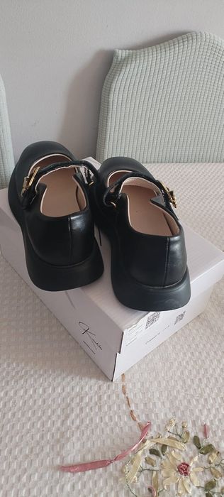 Обувь для девочки