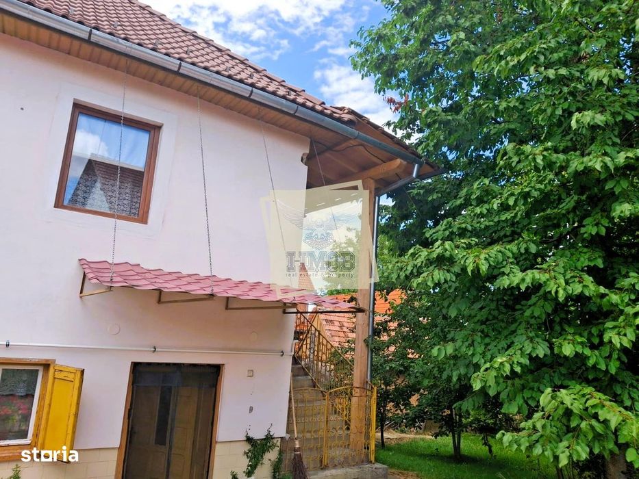 Casa Individuala 3 camere cu garaj si 506 Teren in Rasinari Comision 0