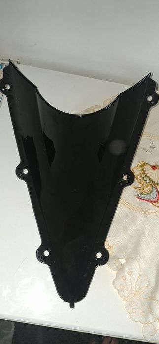Parbriz Negru pentru motor Yamaha YZF R1