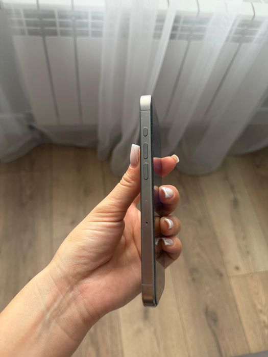 Iphone 15 pro 128 gb