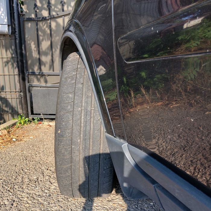 Anvelope vară Dunlop SP Quattromaxx 235/60/R18 folosite