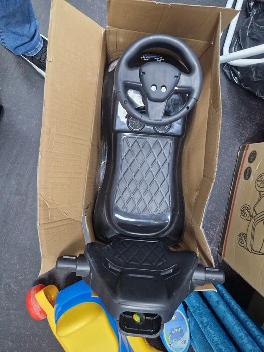 Вана със стойка, помпа за кърма, обиколник и др.