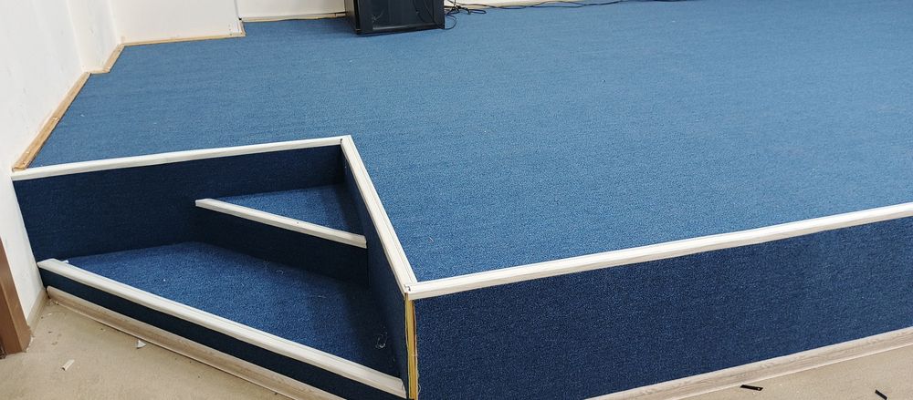 Гилам кавролан ва дарожкалар хизматлари