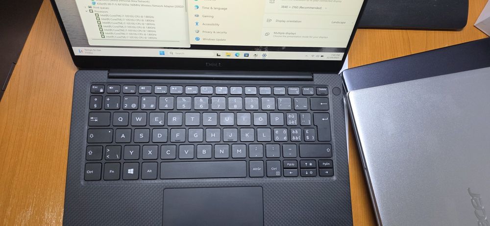 Laptop Dell XPS 13-i7 gen 10,LCD 4k