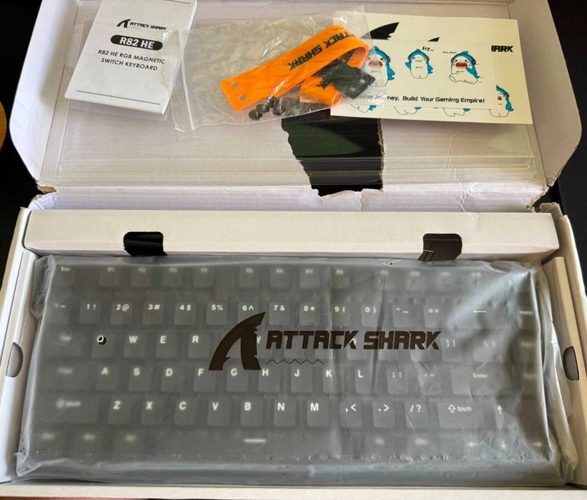 Tastatura Gaming ATTACK SHARK R82 HE Rapid Trigger Keyboard Magnetic Switch with 0.005MM RT