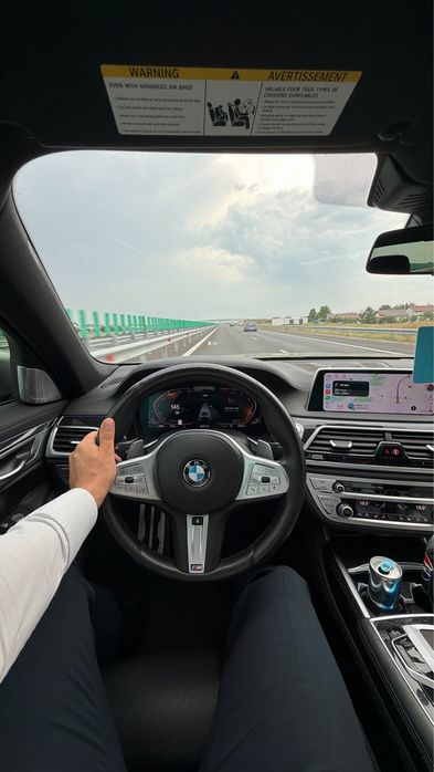 BMW Seria 7 2021 — imagine 2