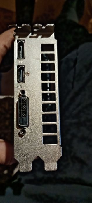 Видео карта gtx 1050 ti 4 gb и рам памет ddr3 pp o 2 gb