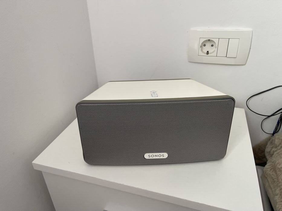 SONOS Play 3 , S2 app. boxe smart , wifi, impecabile , 2buc pereche stereo
