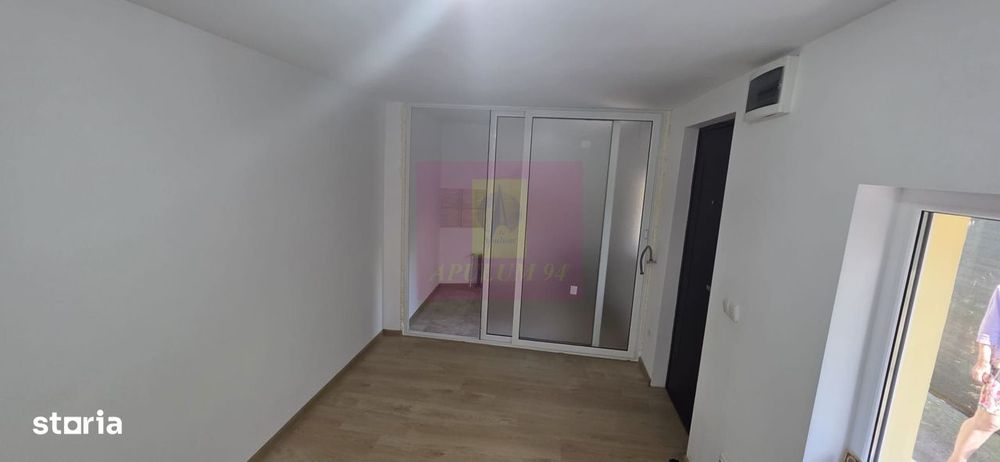 Casa cu 2 camere de vanzare in Campina