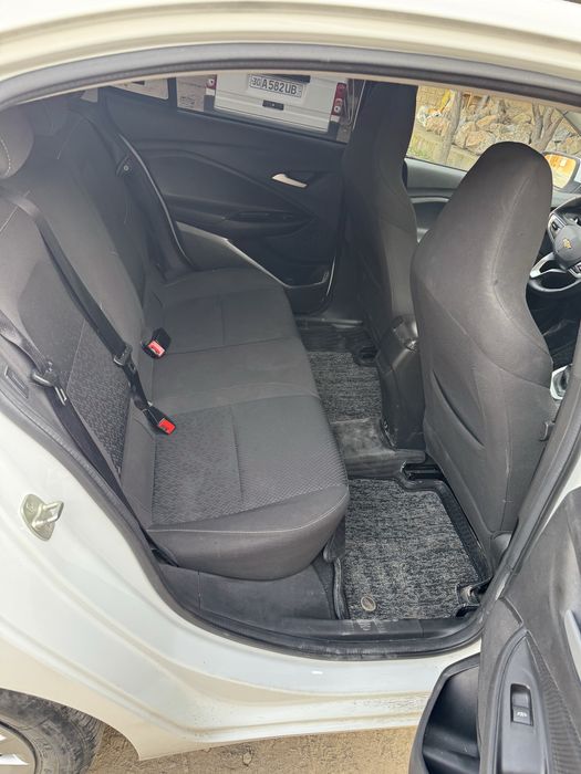 Продаю Chevrolet Onix