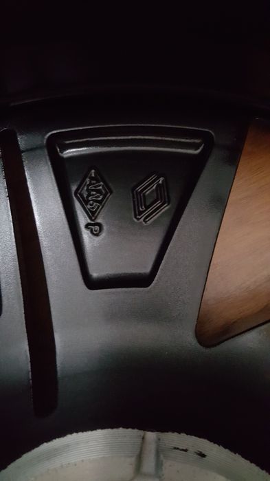 JanteRenaultClioCapturZoeTwingoModusWindMeganeScenicLoganSanderoJoggerLodgyDokkerSpringStepwayNissanMicraNote4X100