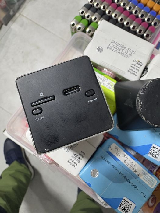 Kamera sotiladi Ezviz firmaniki