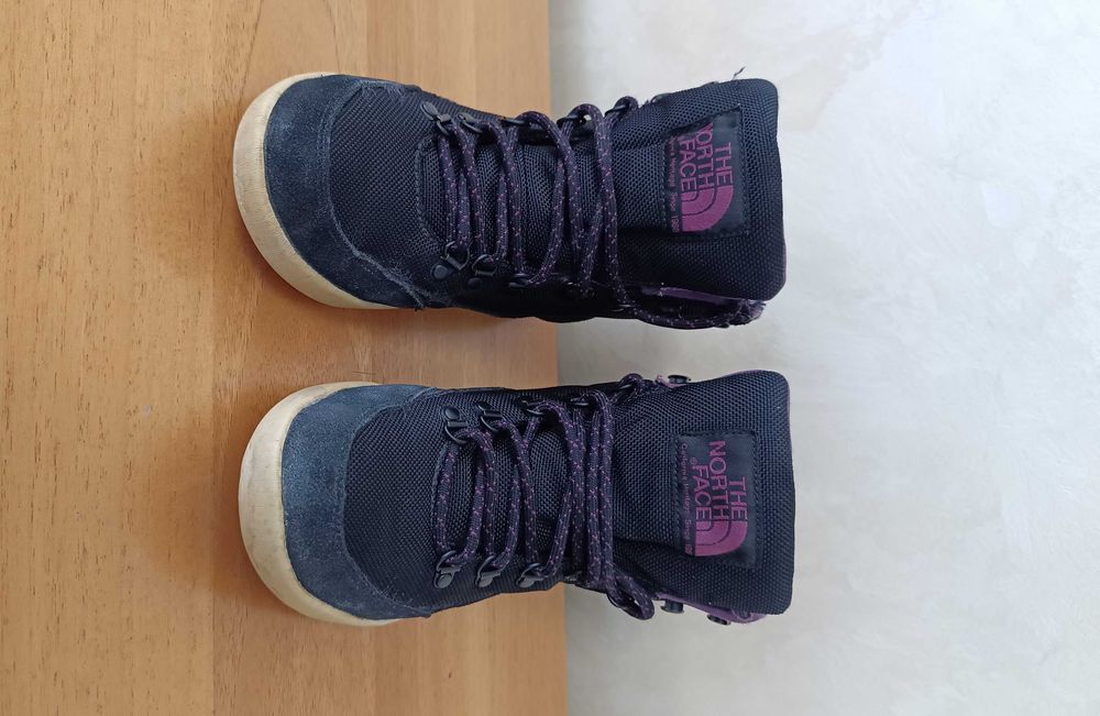 The North Face®-В Добро Състояние