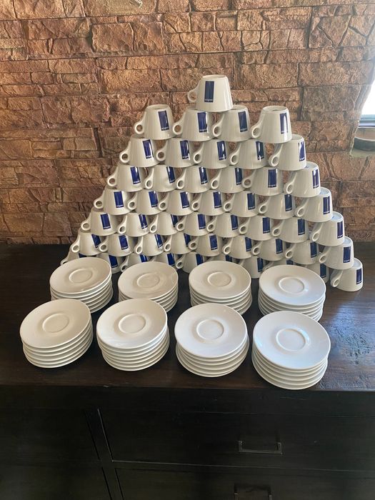 Лаваца / Lavazza оригинални чаши за капучино нови