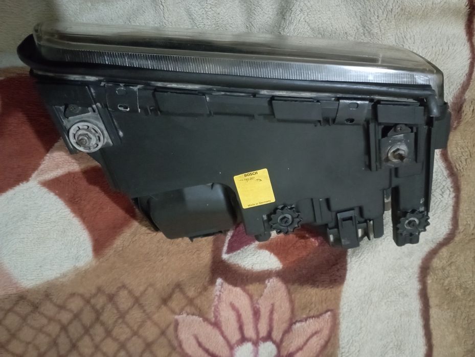 Фара на БМВ е 38 до рестайлинг