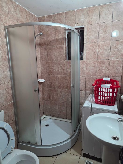 Garsoniera de inchiriat
