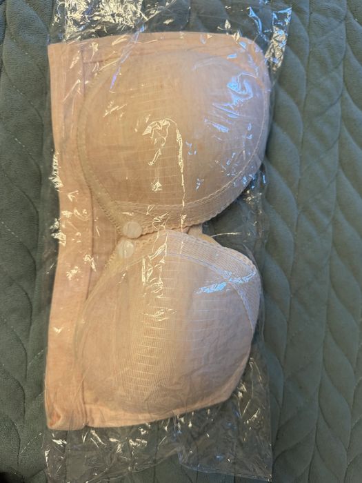 Бюстгалтер для кормящих мам