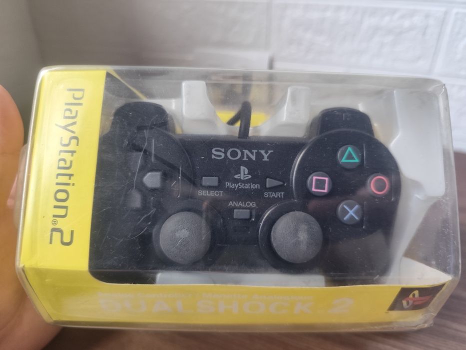 Оригинальный джойстик ps2 новый