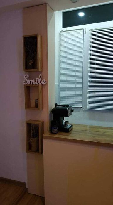 Дава се под наем Тристаен апартамент в Бургас, Център - 90 кв.м за 216.75 € - Снимка #1