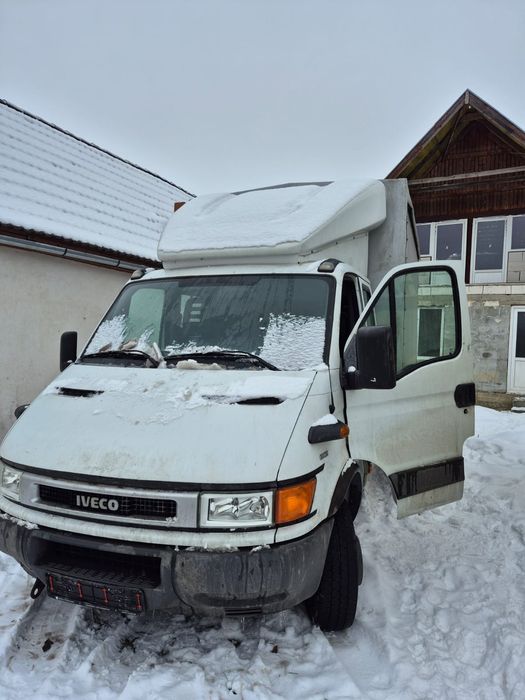 Vând iveco daily