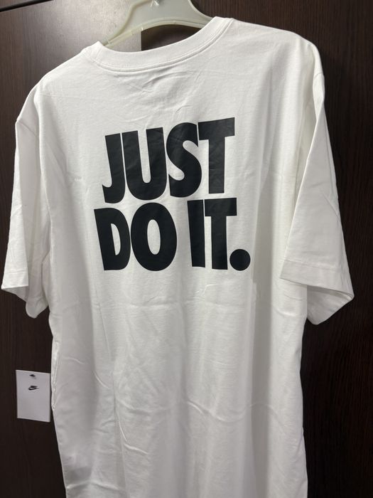 Tricou Nike