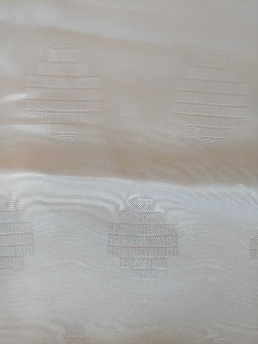 Платове за официални тоалети