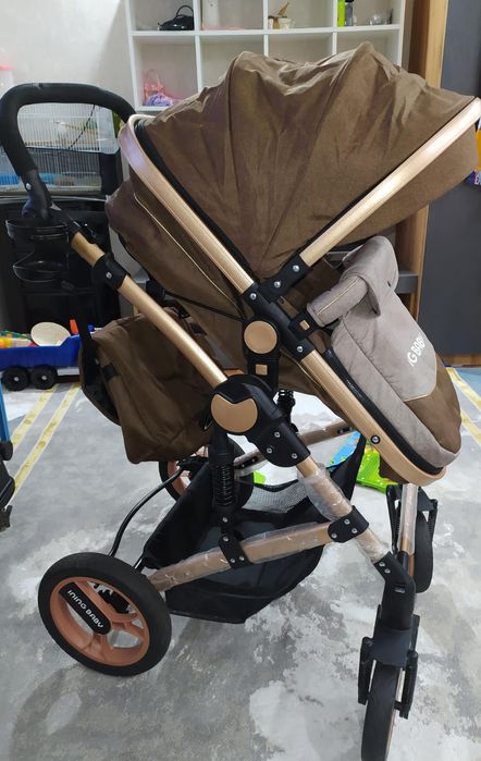 Коляска в идеальном состоянии