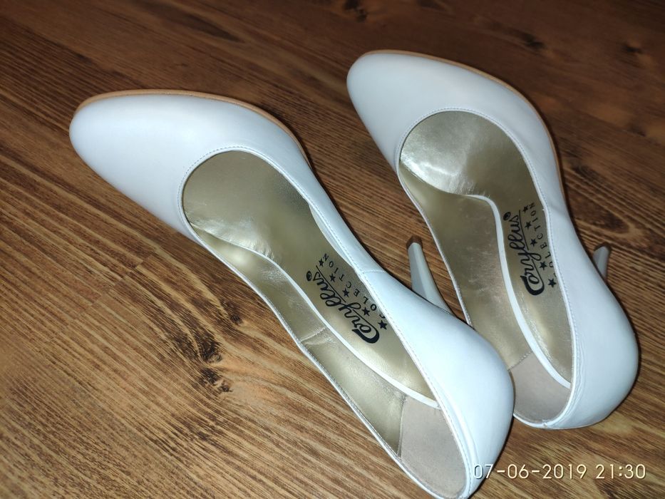 Pantofi din piele dama marime 37 CORYLUSS COLECTION