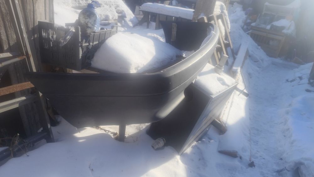 Продам задний бампер Ауди 80 б3