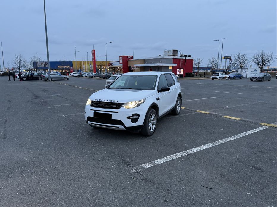 Land Rover Discovery Sport 2.0 Diesel 4x4 | Automată 9 trepte | 2016