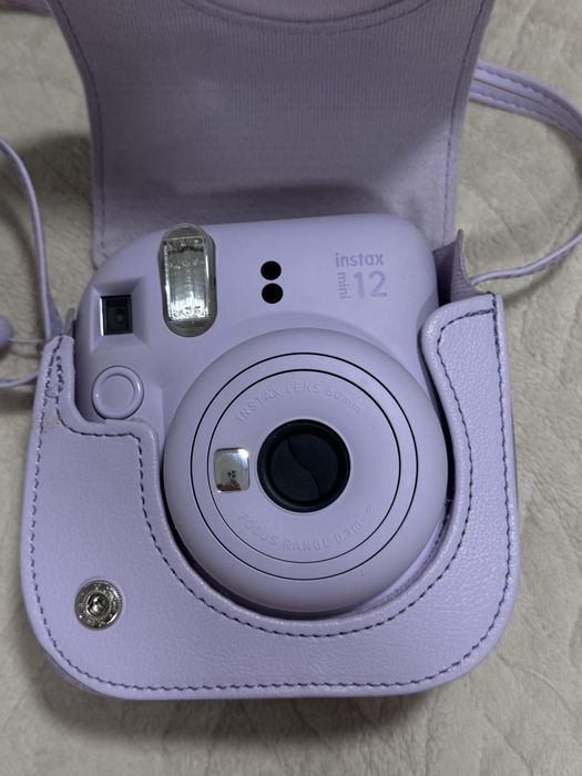 Instax mini 12 . Фотоаппарат