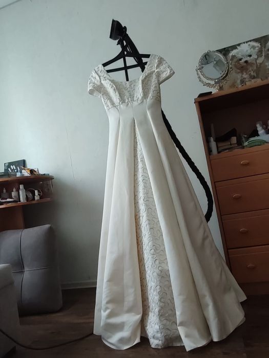 Продам свадебное платье