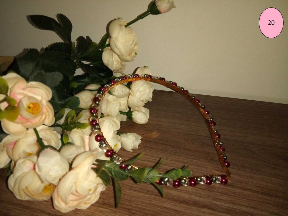 Диадеми с перли 4 €