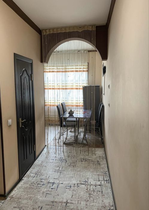 Bez makler G’alaba bog’ini oldida uy
