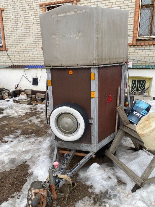 Продам коневозку германский